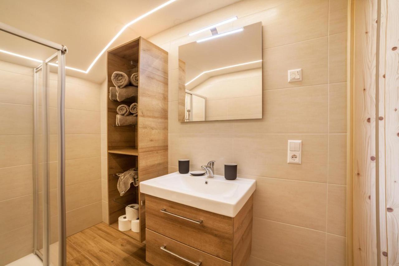 Innergasserhof Ferienwohnung Edelweiss San Martino di Castrozza Buitenkant foto